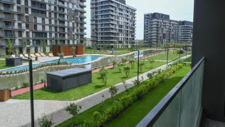 Modern Bahçelievler Apartment with Pool and Full Amenities