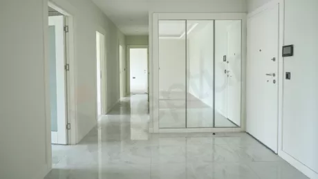 Modern Bahçelievler Apartment with Pool and Full Amenities