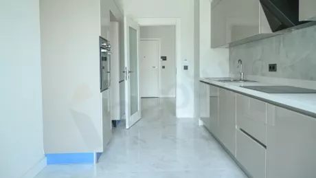 Modern Bahçelievler Apartment with Pool and Full Amenities