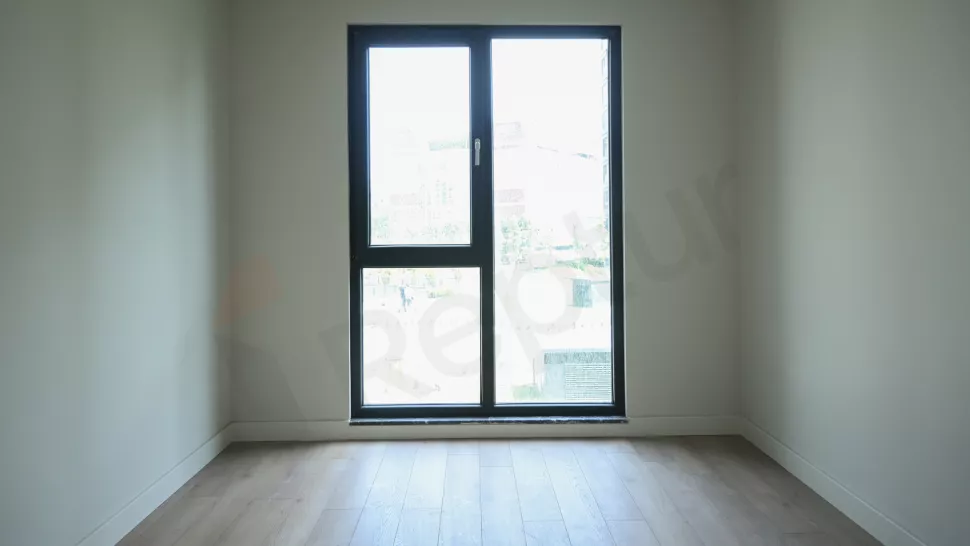 Modern Bahçelievler Apartment with Pool and Full Amenities