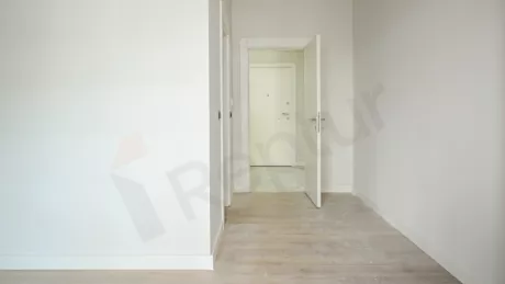 Luxury Bahcelievler Istanbul Apartment with Indoor Pool