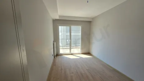 Modern and spacious bedroom design in a new residential project.