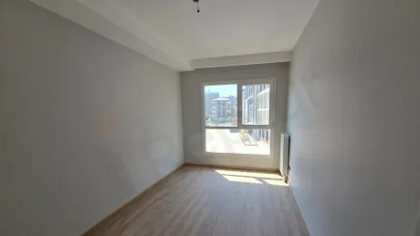 Modern and spacious bedroom view of the project located in Istanbul Beylikduzu.