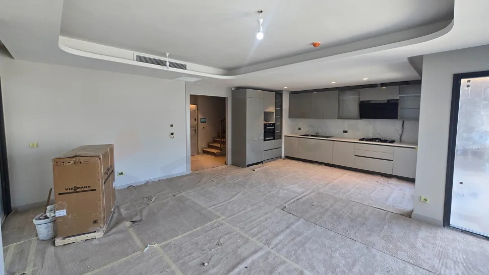 Luxury 2+1 Duplex with a Grand Terrace in Central Beşiktaş