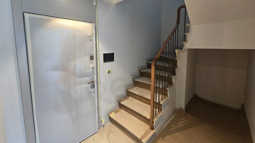 Luxury 2+1 Duplex with a Grand Terrace in Central Beşiktaş