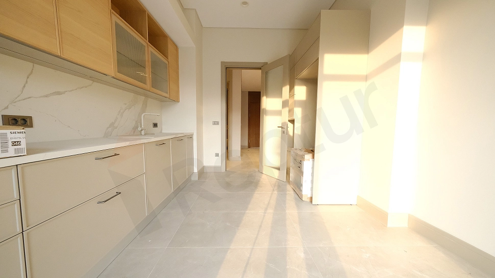 Photo of a modern designed, bright and spacious kitchen.
