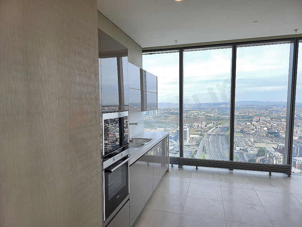 Modern designed, spacious and bright kitchen.