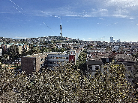Wide-angle photograph of a luxury duplex apartment with city views in Üsküdar, Istanbul.