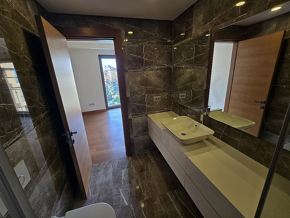 Modern designed, spacious and luxurious bathroom.