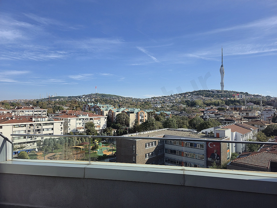 Panoramic city view duplex apartment photo in Üsküdar, Istanbul.