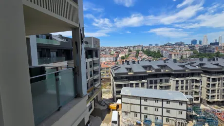 Luxury 4+1 Residence with a Closed Kitchen and Large Balcony in Beşiktaş