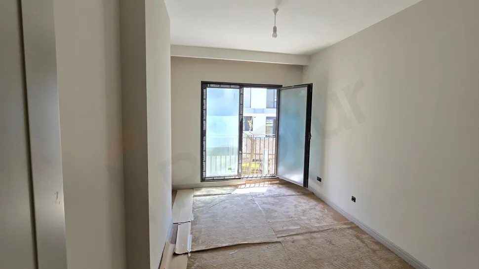 Luxury 4+1 Residence with a Closed Kitchen and Large Balcony in Beşiktaş