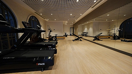 Gym equipment and machines