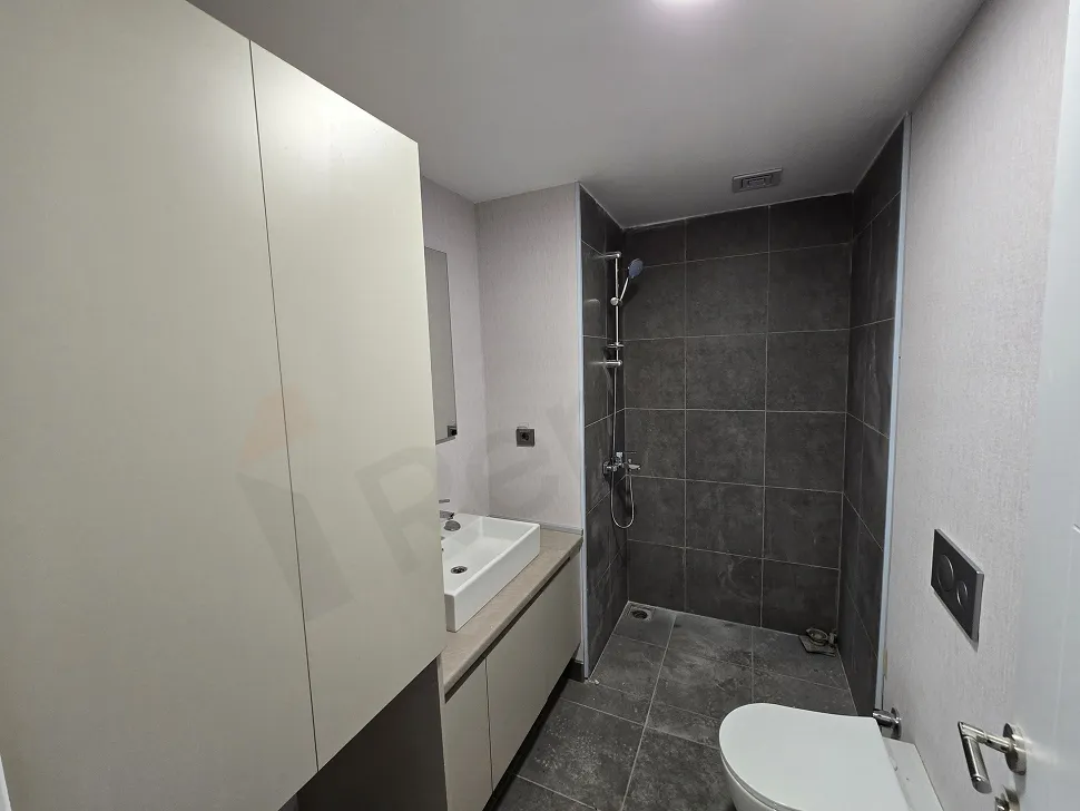 Modern 1+0 Studio with City Views in Meydan Ardıçlı