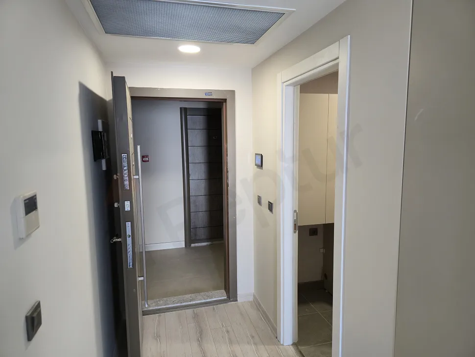 Modern 1+0 Studio with City Views in Meydan Ardıçlı