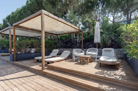 Premium Beachfront Apartment in Bodrum with Private Beach & Pier