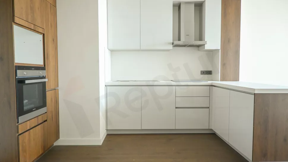 Premium Sariyer Apartment: Modern Amenities & Residency Ready