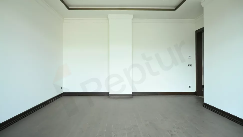 Premium Beyoğlu Apartment: New Build, Facilities & Citizenship Ready