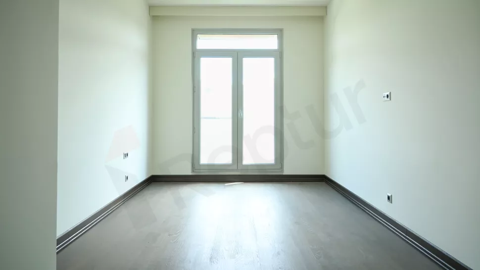 Premium Beyoğlu Apartment: New Build, Facilities & Citizenship Ready
