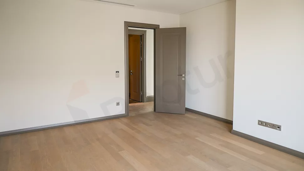 Bakirkoy Premium Seafront Duplex - 718sqm Luxury with Full Amenities