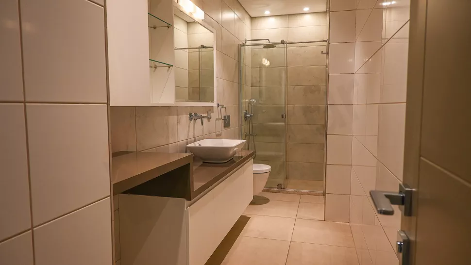 Luxury Bakırköy Apartment with Full Amenities - Citizenship Eligible