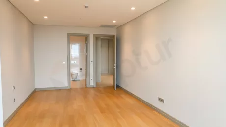 Luxury Bakırköy Apartment with Full Amenities - Citizenship Eligible