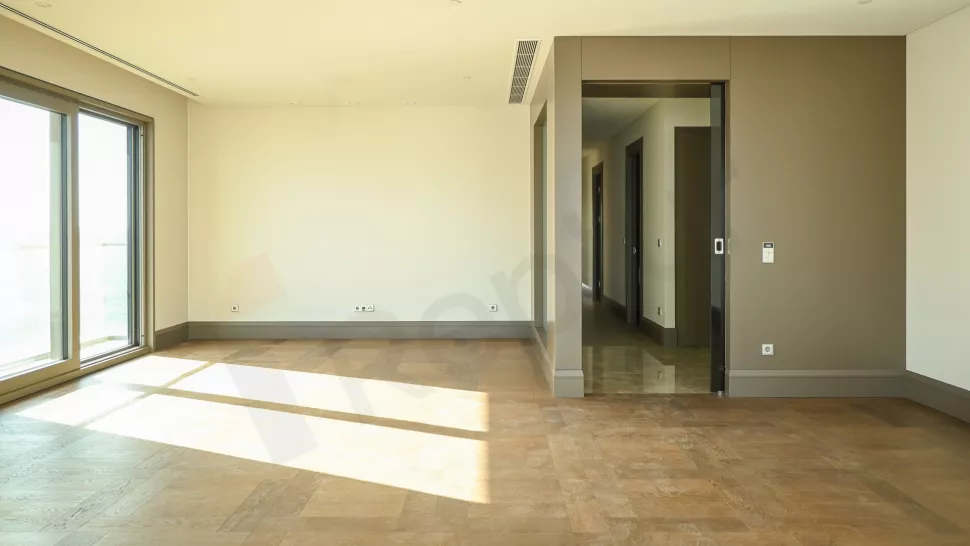 Luxury Seafront Apartment in Bakirkoy Istanbul with Premium Amenities