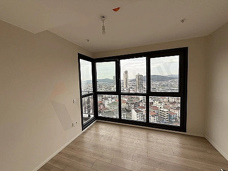 A modern and spacious bedroom area located in Cekmekoy, Istanbul.