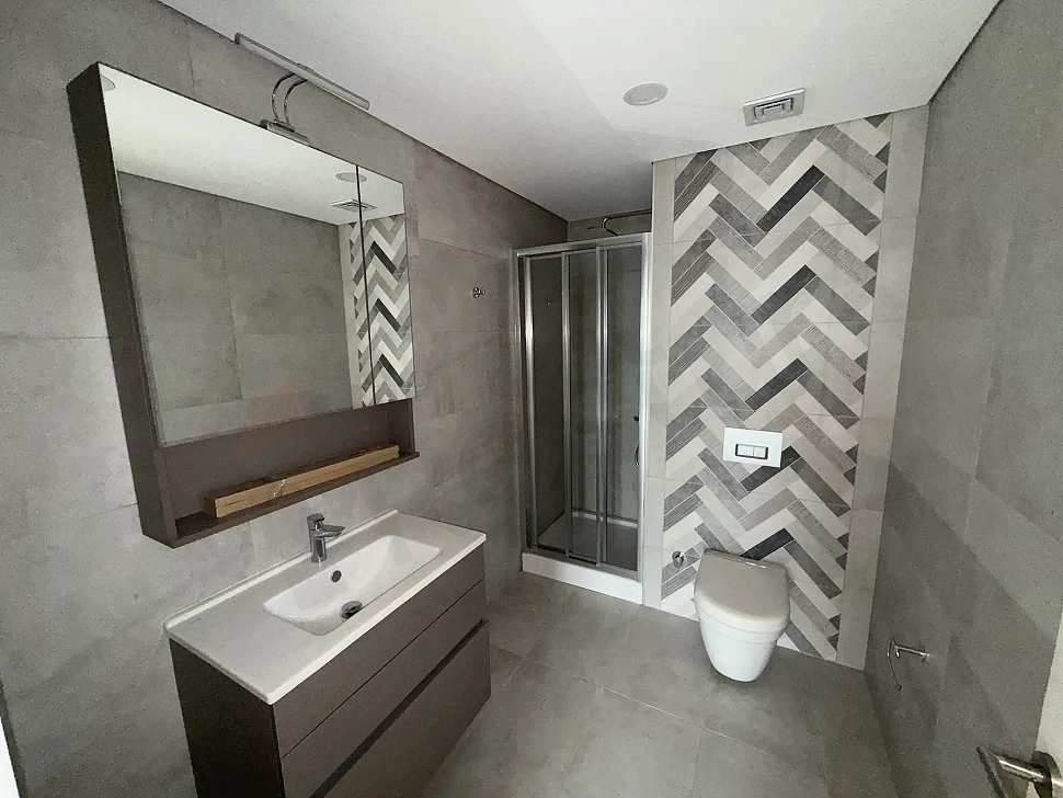 Modern and stylishly designed bathroom interior