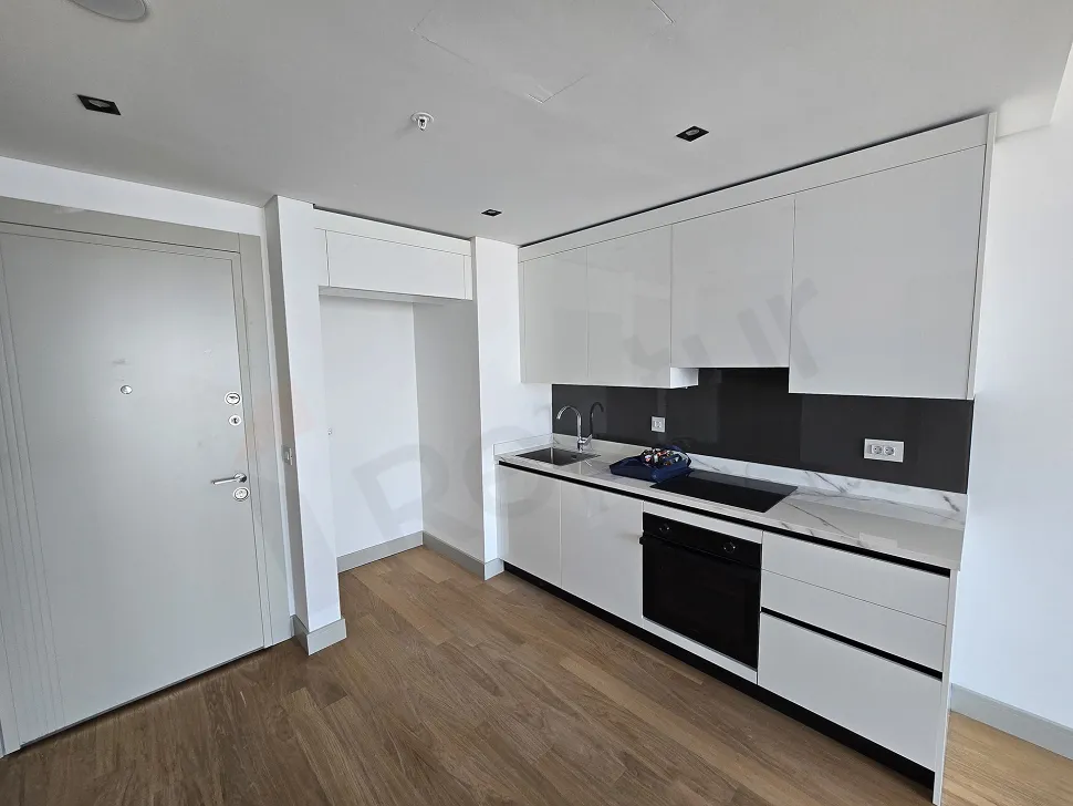 Modern and spacious open kitchen area design.