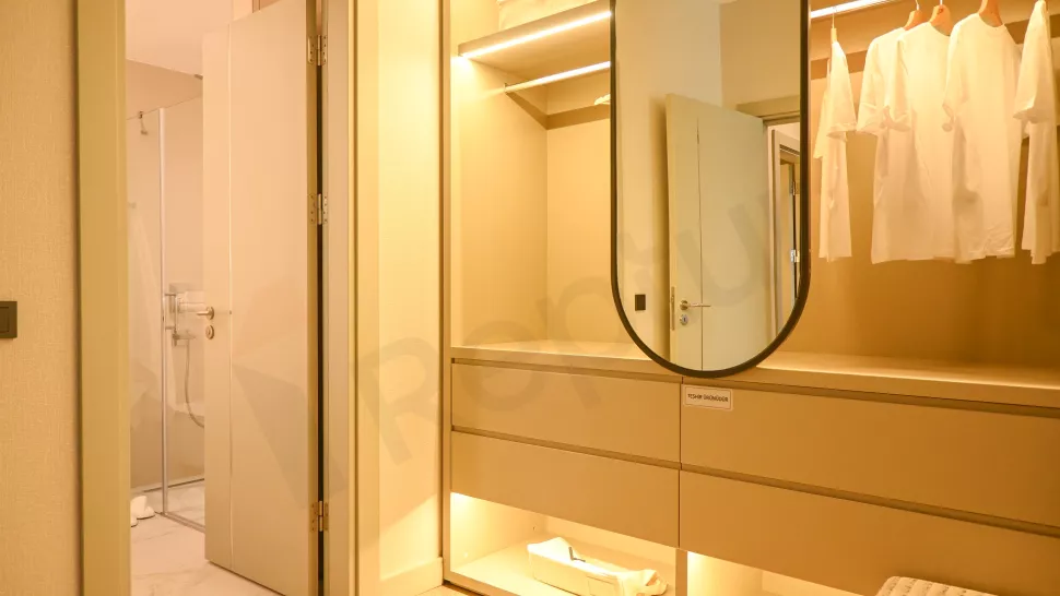 Luxury Kartal Apartment with Indoor Pool and Full Social Facilities