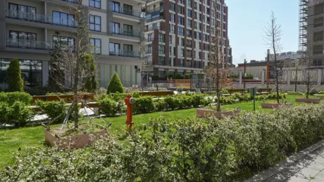Modern 172sqm Başakşehir Apartment with Indoor Pool & Security
