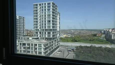 Modern 172sqm Başakşehir Apartment with Indoor Pool & Security