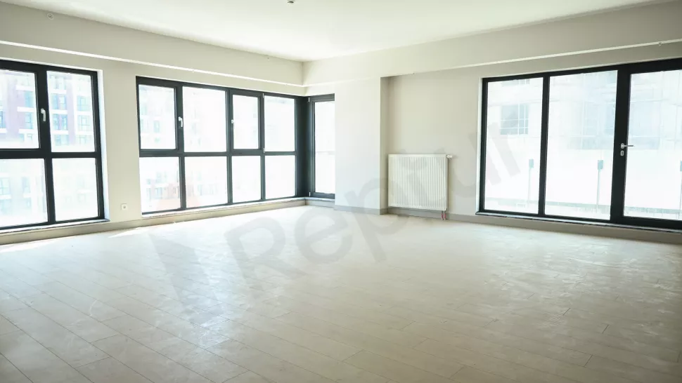 Modern Başakşehir Apartment: Citizenship Ready & New Building