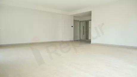 Modern Başakşehir Apartment: Citizenship Ready & New Building