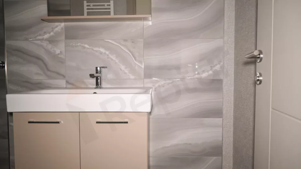 Modern Başakşehir Apartment: Citizenship Ready & New Building