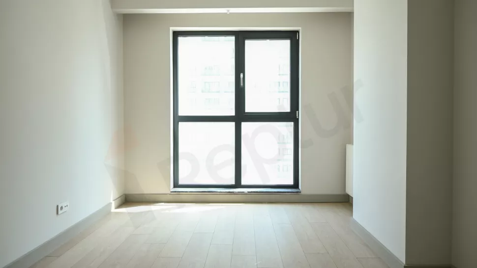 Modern Başakşehir Apartment: Citizenship Ready & New Building