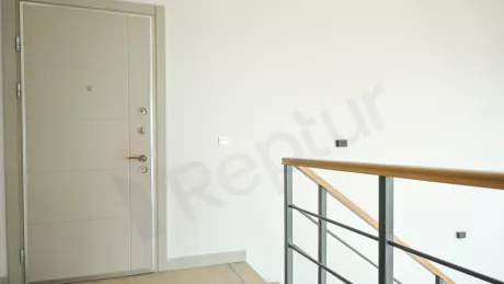Modern Başakşehir Duplex: 283m², Indoor Pool & Citizenship Ready