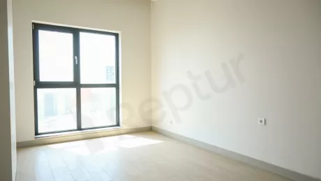 Modern Başakşehir Duplex: 283m², Indoor Pool & Citizenship Ready