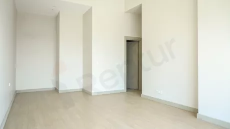 Modern Başakşehir Duplex: 283m², Indoor Pool & Citizenship Ready