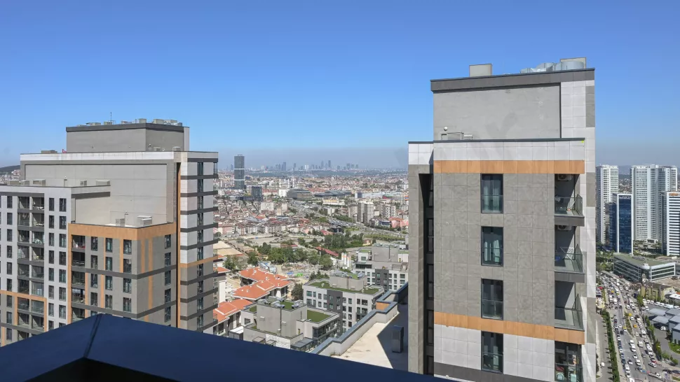 Luxury Duplex in Ümraniye Istanbul with Direct Metro & Full Amenities