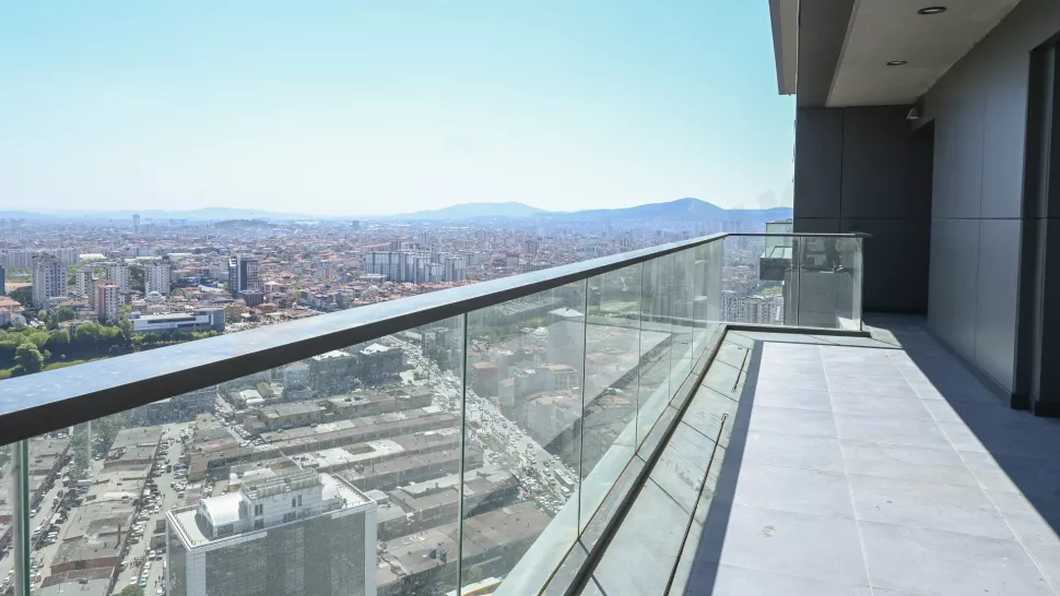Luxury Duplex in Ümraniye Istanbul with Direct Metro & Full Amenities