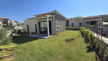 Modern 2-Bedroom Bodrum Villa with Pool & Residence Permit Ready