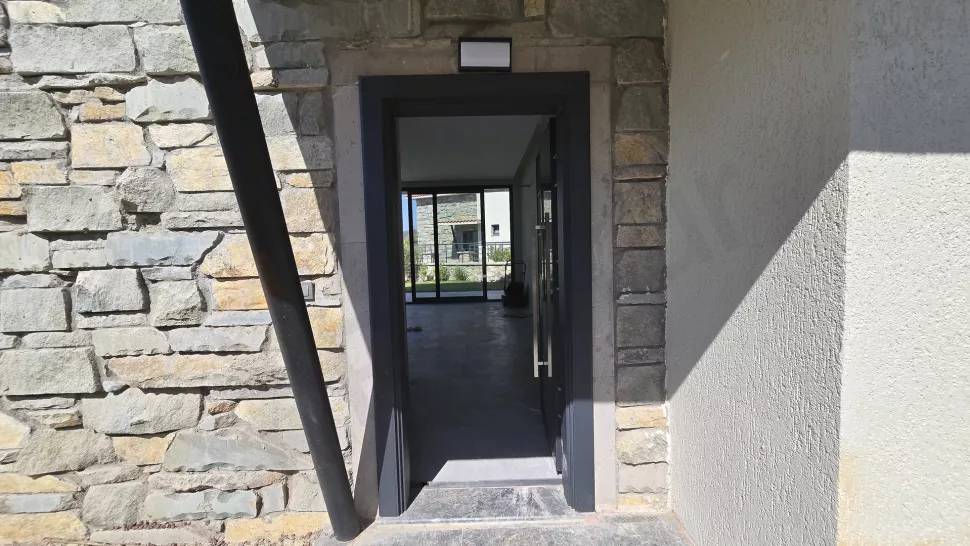 Modern 2-Bedroom Bodrum Villa with Pool & Residence Permit Ready