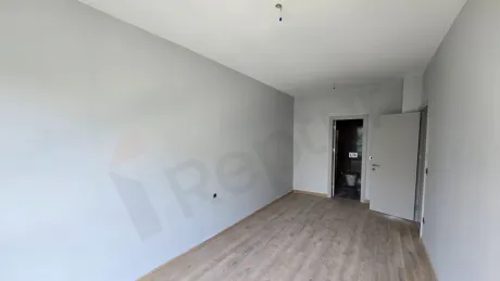 Rare Premium Layout: Spacious 2+1 Residence with Closed Kitchen
