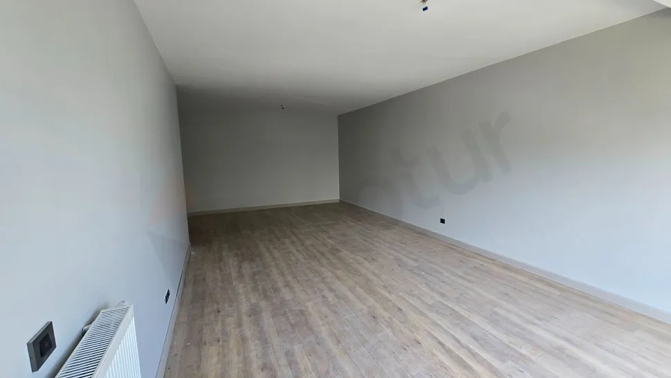 Rare Premium Layout: Spacious 2+1 Residence with Closed Kitchen