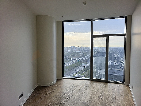 Modern designed, spacious and bright bedroom