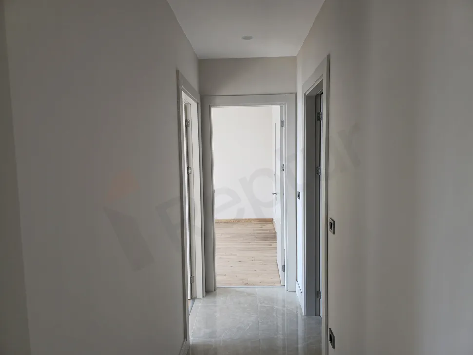 Sea-View 3+1 Residence with a Closed Kitchen in Referans Kartal Loca