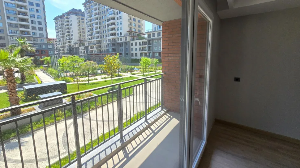 Seamless Nature: Premium 3.5+1 Duplex with Direct Park and Garden Access