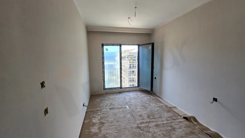 Smart 1+1 Living with an Open Kitchen and Private Storage in Beşiktaş